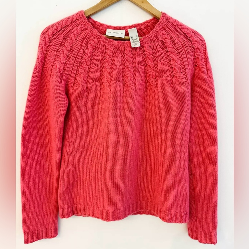 Liz Claiborne 100% Cashmere Sweater. Salmon.  Sz S